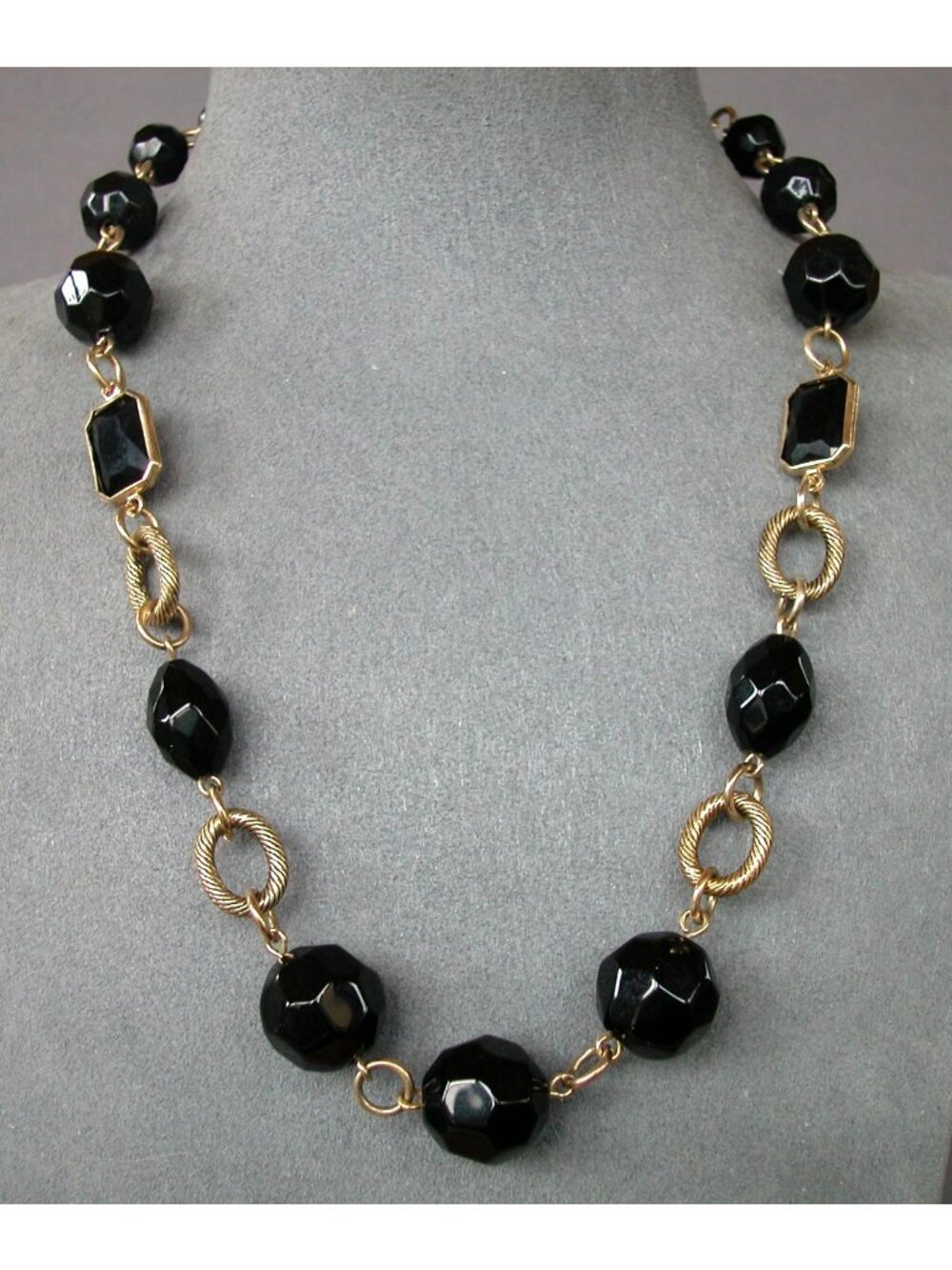 Vintage 1990s Monet Necklace with Faceted Black